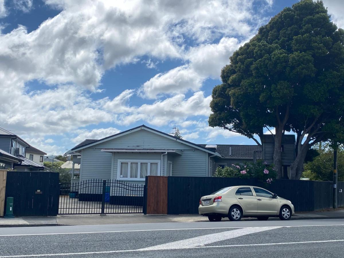 Villa Knights rd beauty Lower Hutt Exterior foto